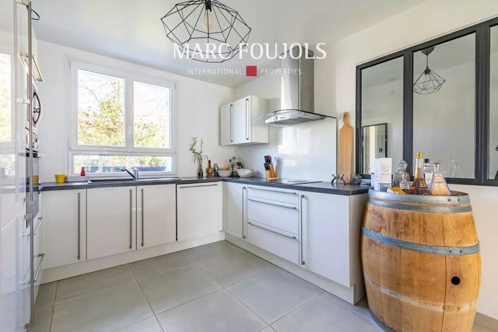 Image No.9-4 Bed House for sale