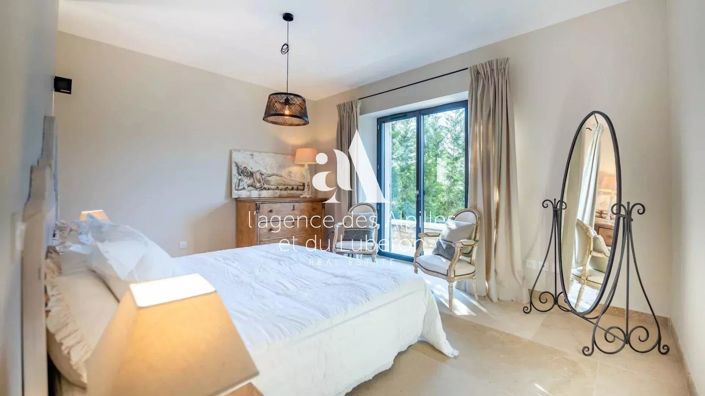 Image No.10-6 Bed House for sale