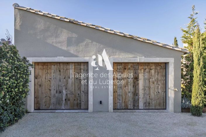 Image No.30-6 Bed House for sale