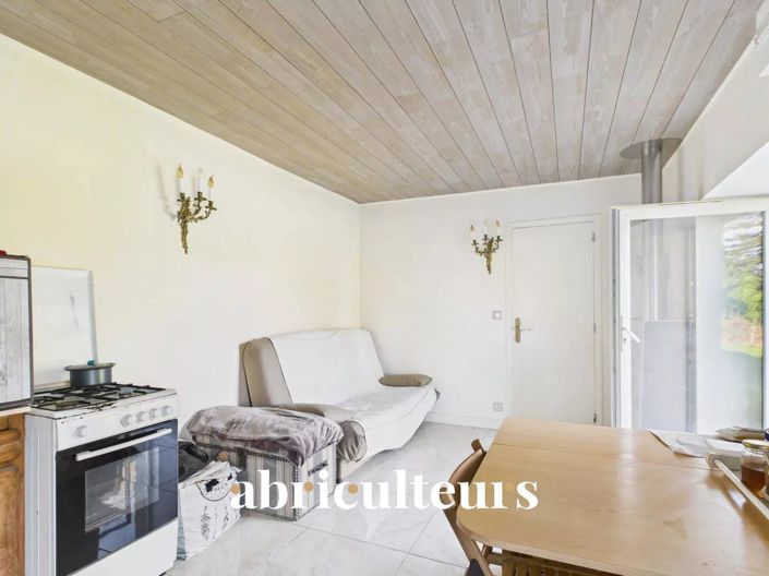 Image No.7-4 Bed House for sale