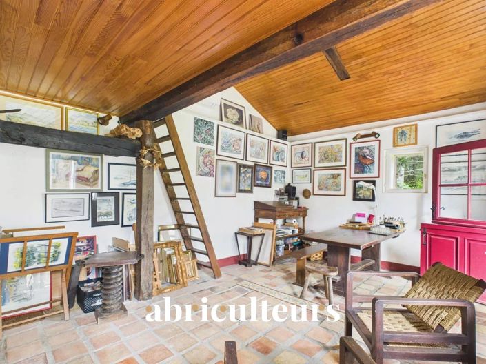 Image No.13-6 Bed House for sale