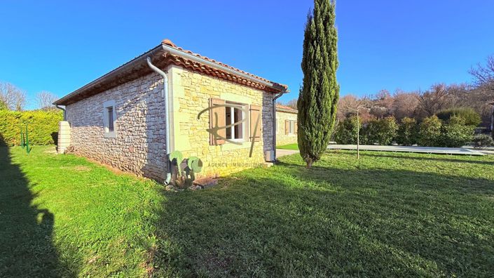 Image No.2-3 Bed House for sale