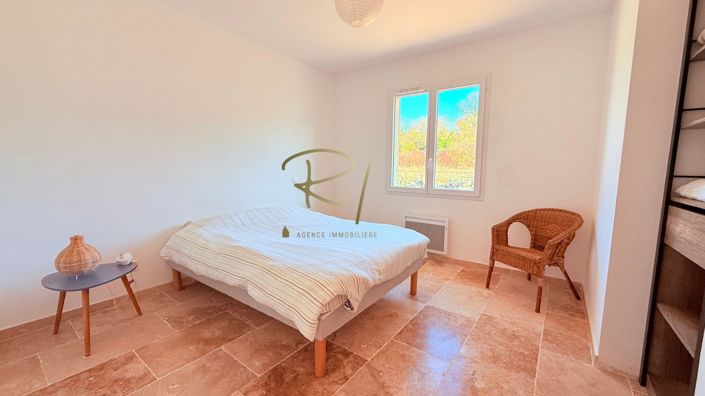 Image No.6-3 Bed House for sale