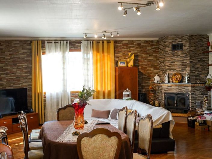 Image No.5-3 Bed House for sale