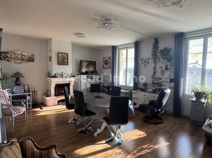 Image No.3-5 Bed House for sale