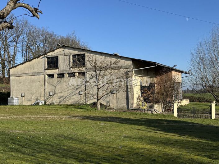 Image No.9-5 Bed House for sale