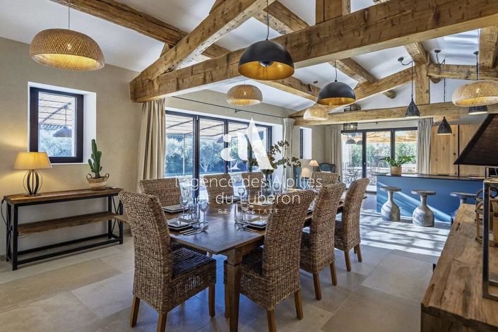 Image No.7-6 Bed House for sale