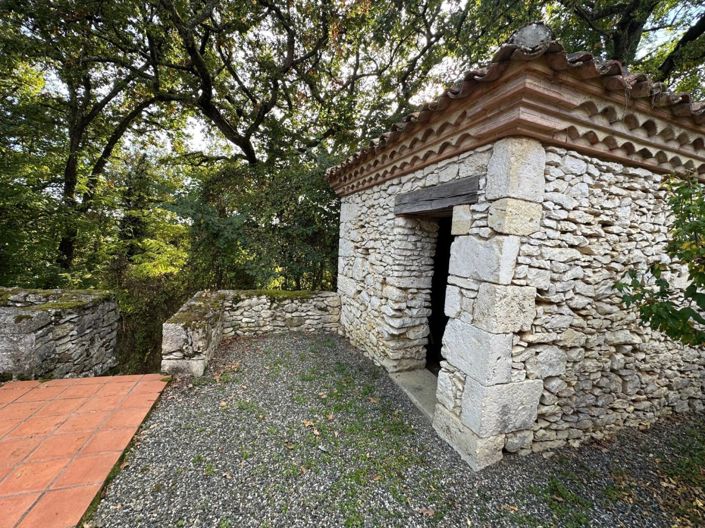 Image No.19-4 Bed House for sale