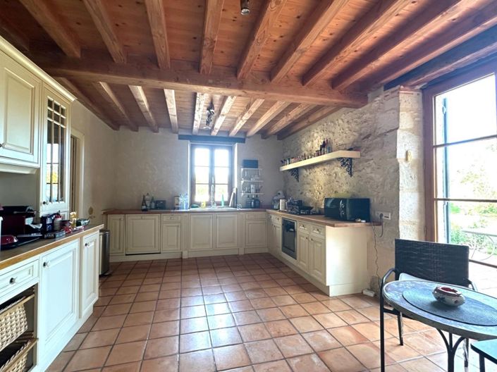 Image No.7-4 Bed House for sale