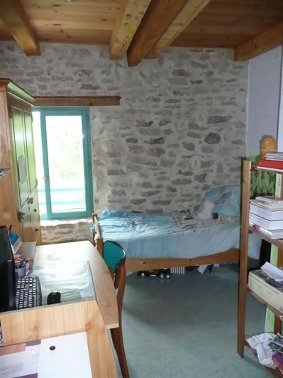 Image No.10-6 Bed House for sale