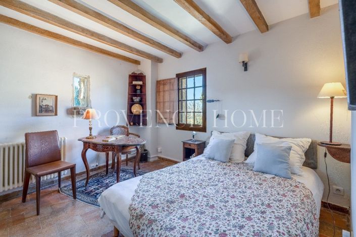 Image No.18-4 Bed House for sale