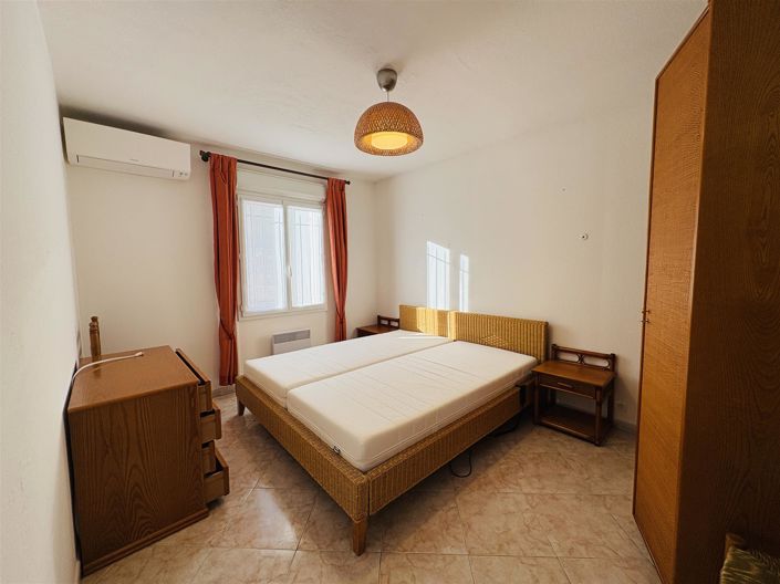 Image No.16-3 Bed House for sale