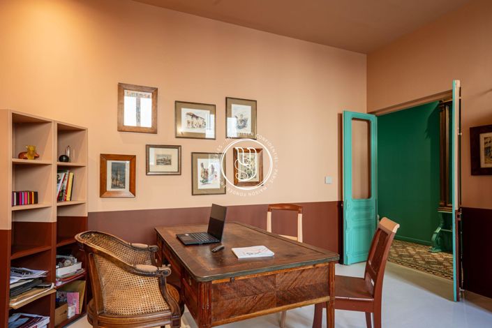 Image No.9-10 Bed House for sale