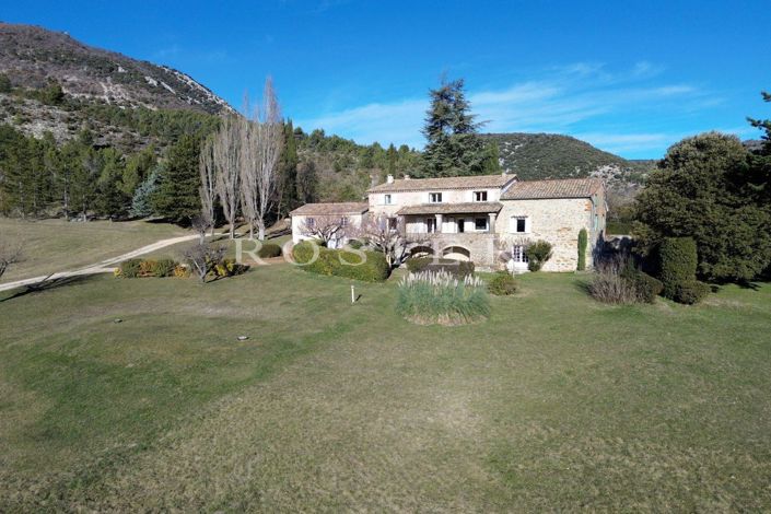 Image No.2-7 Bed House for sale