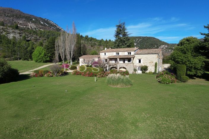 Image No.2-Maison de 7 chambres à vendre à Reilhanette