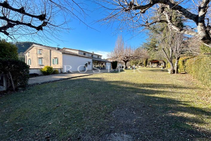 Image No.6-7 Bed House for sale