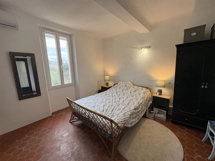 Image No.13-3 Bed House for sale