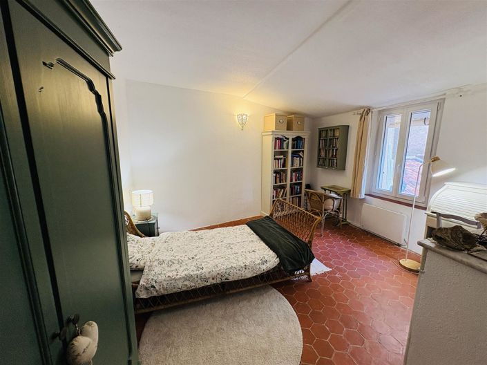 Image No.14-3 Bed House for sale