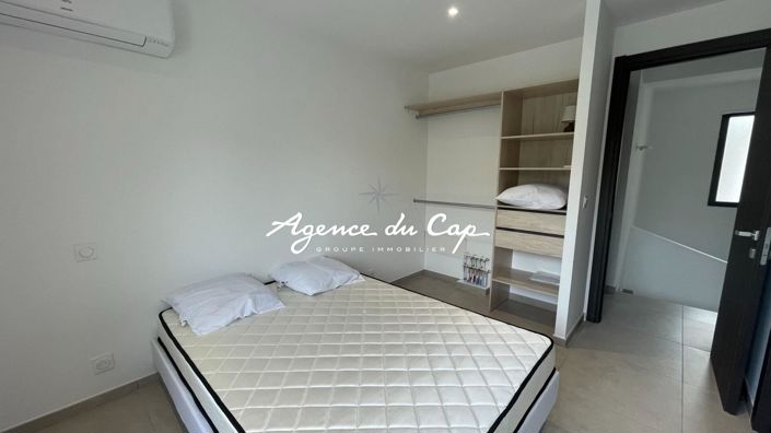 Image No.13-4 Bed House for sale