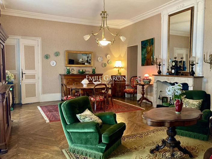 Image No.3-4 Bed House for sale