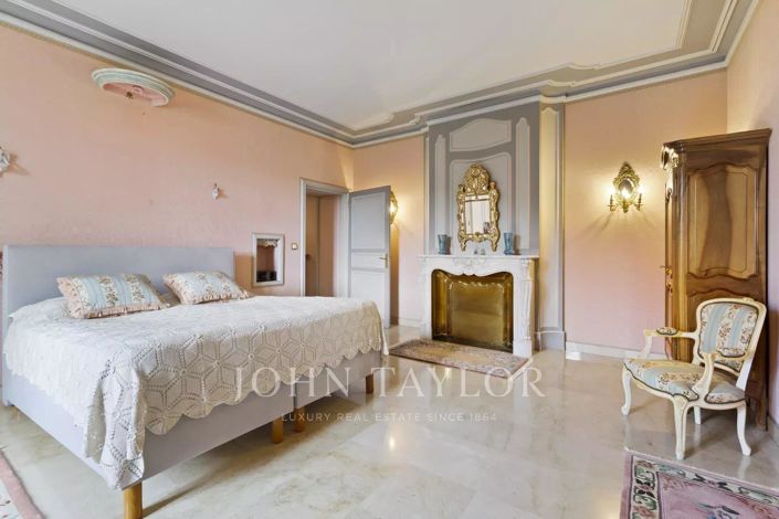 Image No.12-House for sale