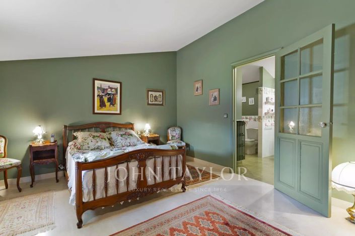 Image No.16-House for sale