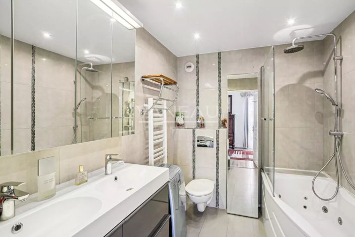 Image No.11-3 Bed Apartment for sale