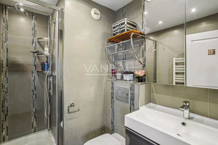 Image No.12-Appartement de 3 chambres à vendre à Paris