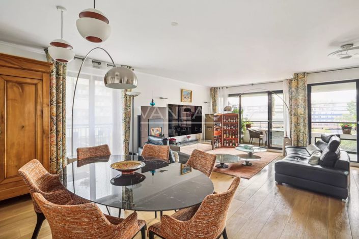 Image No.2-3 Bed Apartment for sale