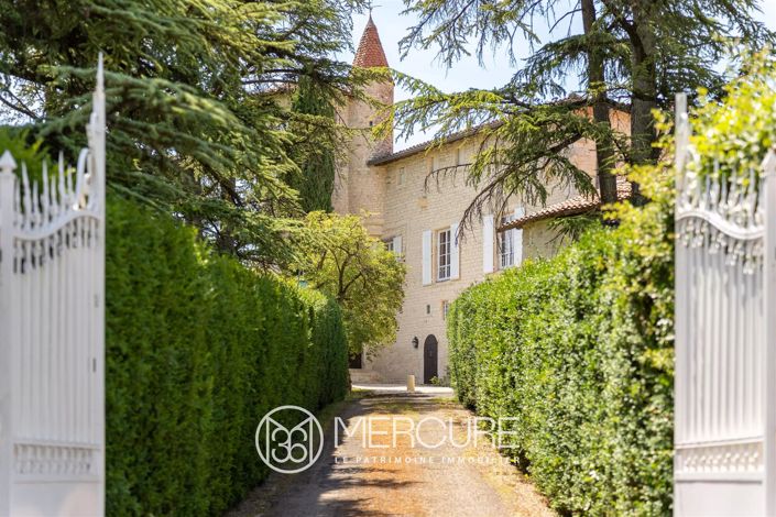 Image No.3-6 Bed House for sale