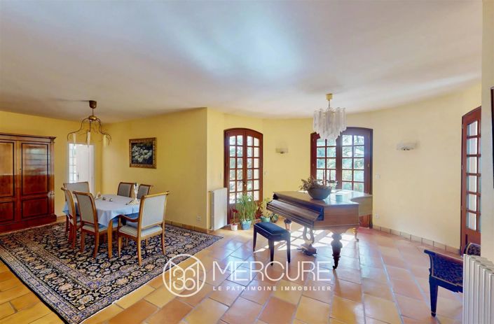 Image No.4-7 Bed House for sale