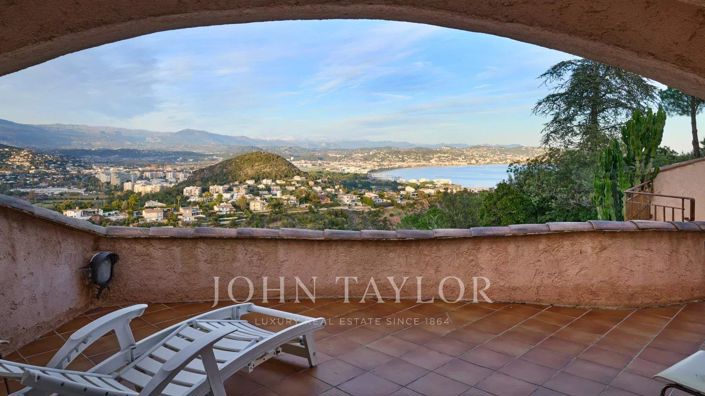 Image No.15-3 Bed House for sale