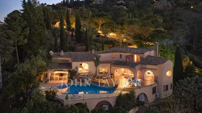 Image No.19-3 Bed House for sale