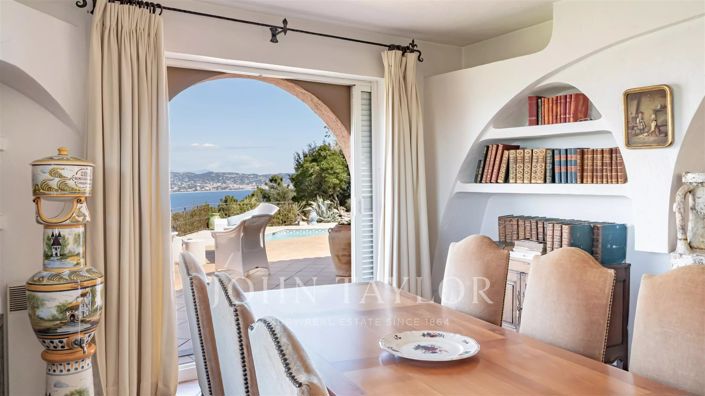 Image No.5-3 Bed House for sale