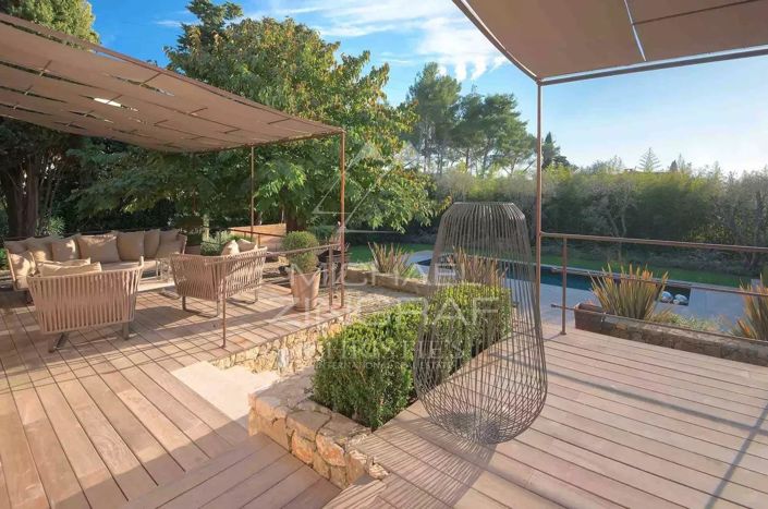 Image No.3-4 Bed House for sale