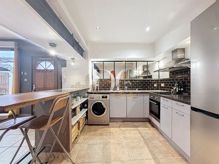 Image No.8-Apartment for sale