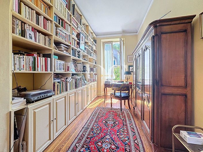 Image No.6-3 Bed House for sale