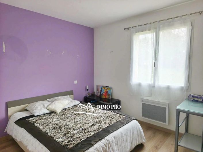 Image No.9-4 Bed House for sale