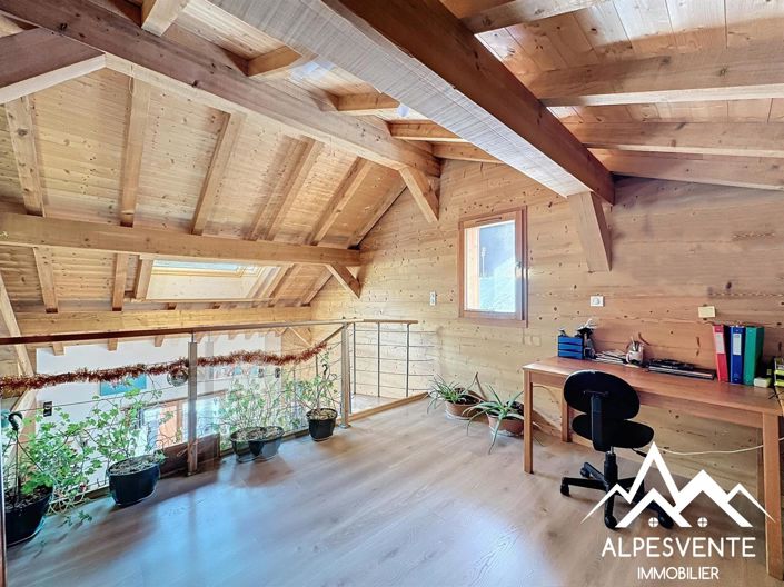 Image No.15-6 Bed House for sale