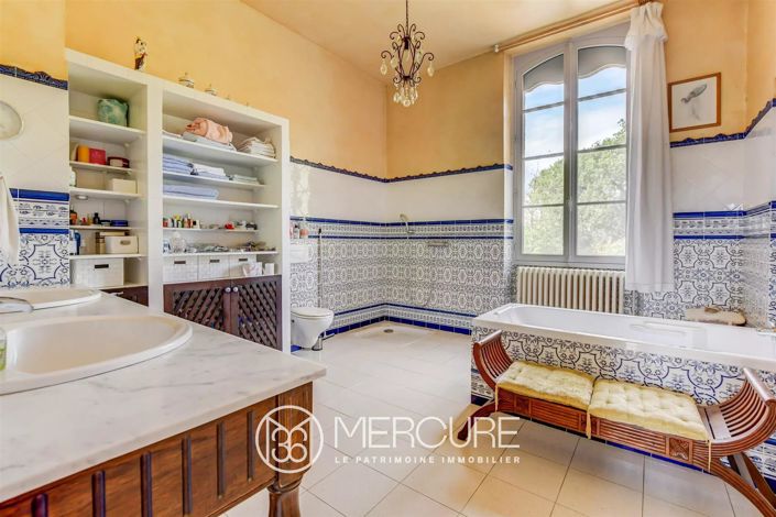 Image No.10-6 Bed House for sale