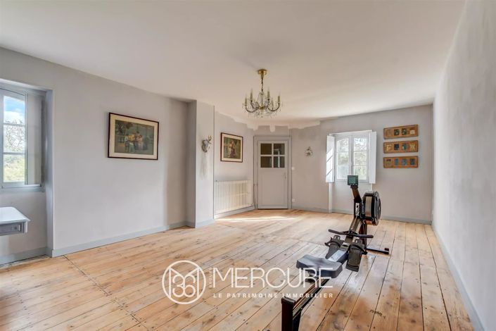 Image No.12-6 Bed House for sale