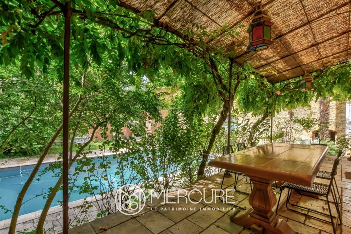 Image No.6-6 Bed House for sale