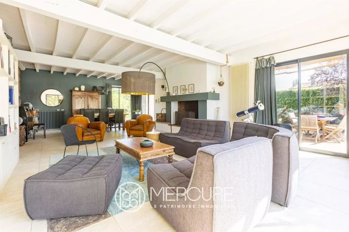 Image No.4-5 Bed House for sale