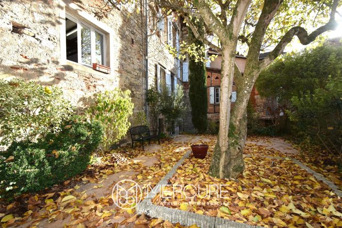 Image No.10-7 Bed House for sale