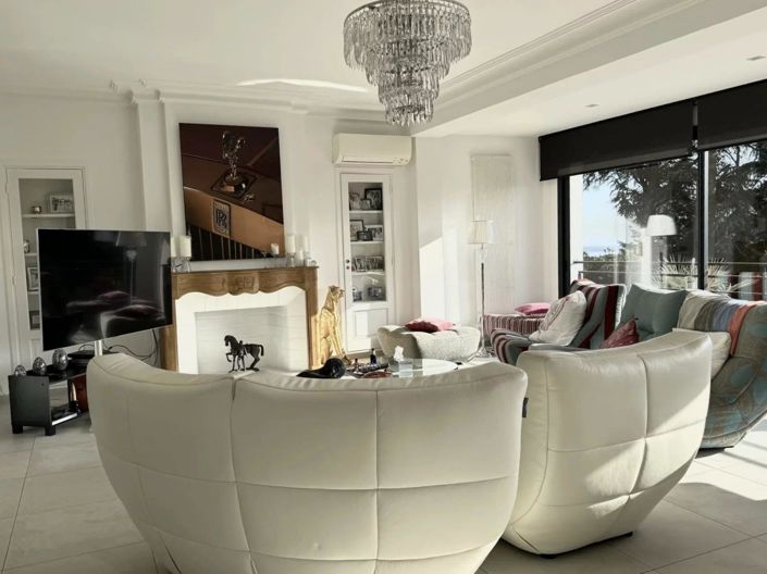 Image No.7-4 Bed House for sale