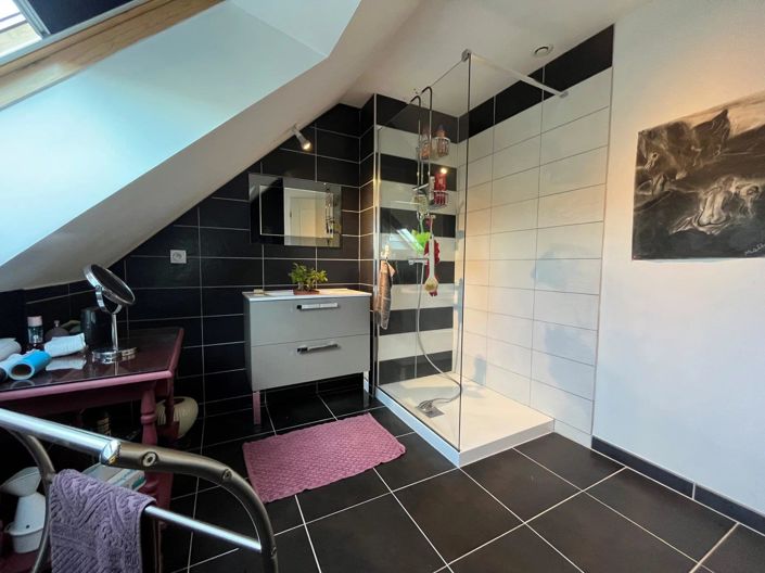 Image No.12-House for sale