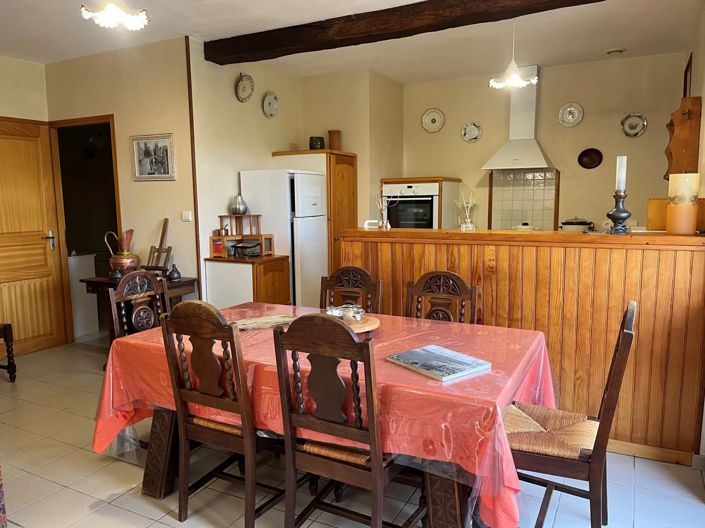 Image No.15-6 Bed House for sale