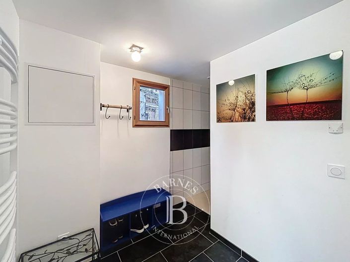 Image No.35-5 Bed House for sale