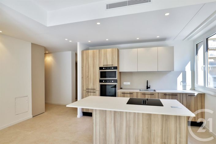 Image No.3-Appartement de 2 chambres à vendre à Nice