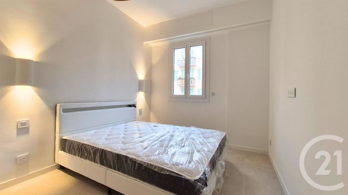 Image No.7-Appartement de 2 chambres à vendre à Nice